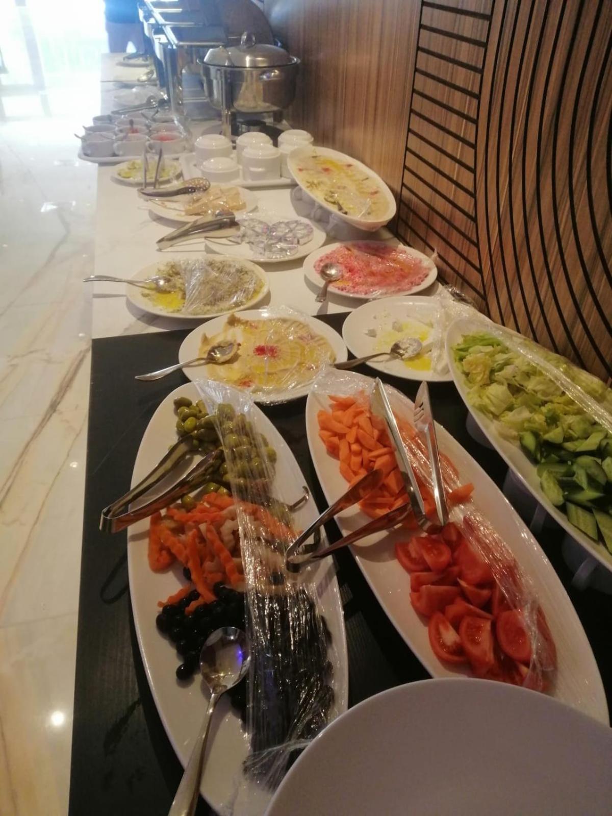 Quiet Jeddah Al Hamra Hotel Екстериор снимка